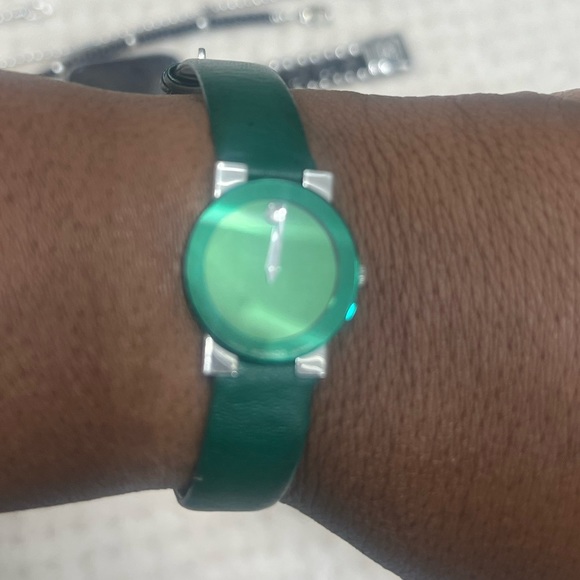 VINTAGE MOVADO WATCH - Picture 2 of 3